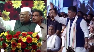 Mallikarjun Kharge Loses Cool Amid 'DKS' Chants At Bengaluru Event