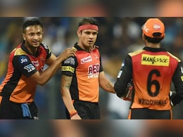 कभी था IPL का यह करोड़पति खिलाड़ी, अब बैंक में हैं कर्मचारी