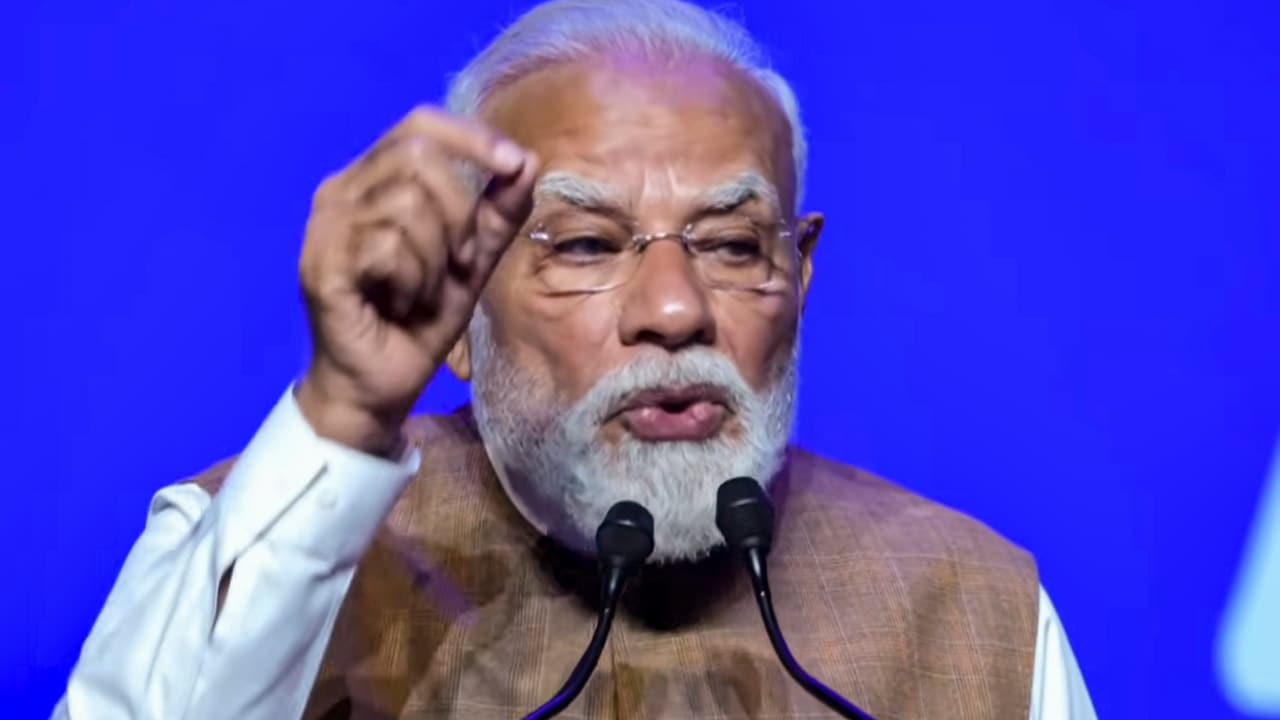 Narendra Modi, India, Devlopment