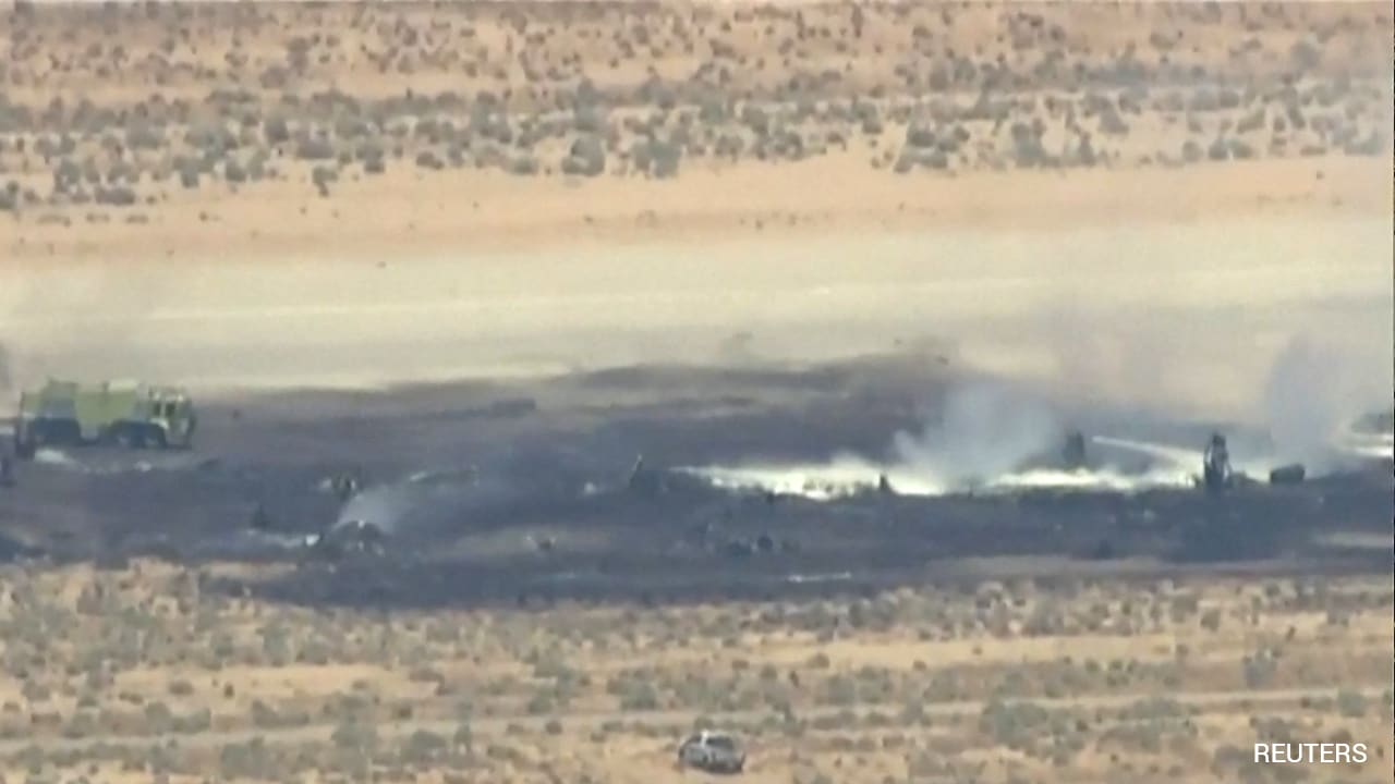 8 Killed After B-52 Bomber Crashes At US Base In California
