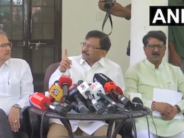 '50 करोड़ का ऑफर, एडवांस में 15 करोड़'.. शिवसेना यूबीटी के बागी सांसदों पर राउत का बड़ा दावा