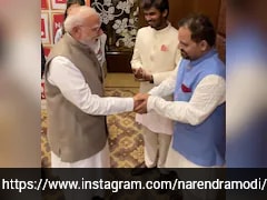 Video: PM Modi Meets 'Binod' And 'Banrakas' From <i>Panchayat</i>, Hilarious Interaction Goes Viral