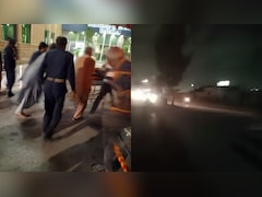 कराची में रेंजर्स कैंप के पास आत्मघाती हमला, धमाकों और गोलीबारी से दहला इलाका, कई हताहत
