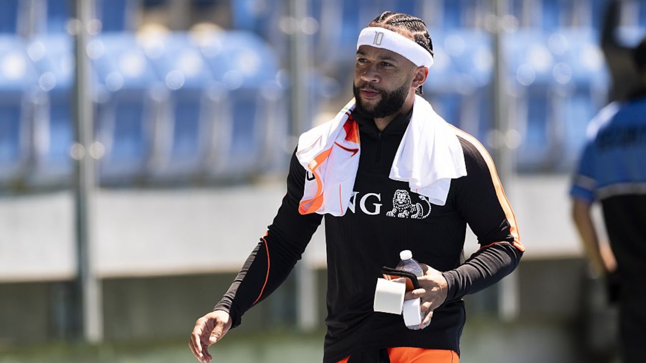 Memphis Depay Fit To Start As Netherlands Launch World Cup Title Charge