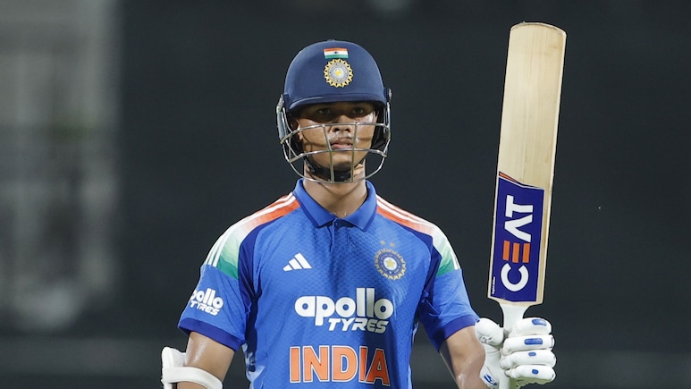 IND vs ENG: 'रन बना रहा, लेकिन टीम में ना नाम फिर भी नहीं' जायसवाल को जगह नहीं मिलने पर पूर्व स्टार ने उठाए सवाल