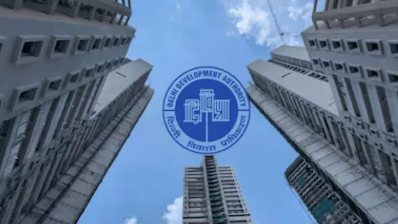 DDA के लग्जरी फ्लैट्स को नहीं मिल रहे खरीदार, तीसरी बार बढ़ी बुकिंग की तारीख, जानिए कीमत और आवेदन का पूरा तरीका