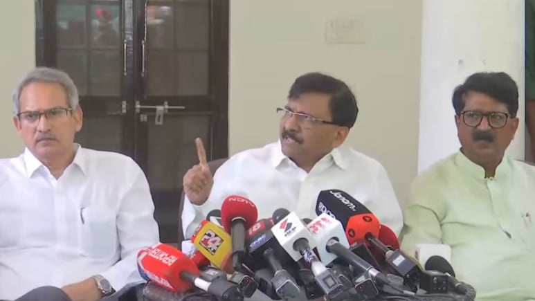 Shivsena UBT PC: "3 मिनिटांत 4 वेळा साईबाबांची शपथ", संजय राऊत संतापले, दिला थेट इशारा