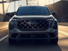 EV के दौर में Audi का बड़ा धमाका! लॉन्च हुई 2026 Audi Q7, फीचर्स और माइलेज जान रह जाएंगे हैरान