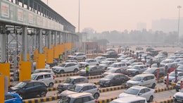 Toll Plaza: टोल नाक्यावर 10 सेकंदांपेक्षा जास्त वेळ लागल्यास टोल माफ होतो? NHAI ने सांगितला नेमका नियम काय?
