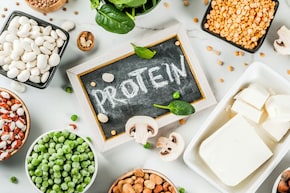 High Protein डाइट ले रहे हैं? तो जरा ठहर जाइए... ये 3 गलतियां आपकी सेहत पर पड़ सकती हैं भारी