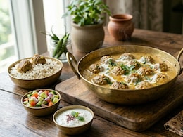 This Afghani Chicken Kofta Curry Will Impress Guests At Your Next Dinner Party