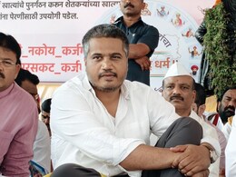 Rohit Pawar: गिरीश महाजनांची यशस्वी मध्यस्थी! रोहित पवारांचे अन्नत्याग आंदोलन स्थगित, काय तोडगा निघाला?