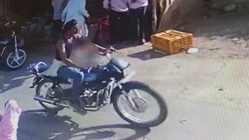 5 साल की मासूम से दरिंदगी, आरोपी को बाइक पर ले जाते हुए CCTV फुटेज आया सामने