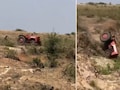 रील बनाने के चक्कर में लाखों रुपये का कर दिया नुकसान, बेकाबू होकर गहरे गड्ढे में गिरा ट्रैक्टर, वीडियो वायरल