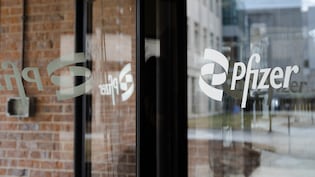 Pfizer's Lung Cancer Drug Trial Fails To Boost Survival
