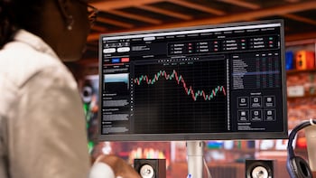 Selling The Unsellable? US SEC Probes Private Equity Asset-Holding Funds: Report