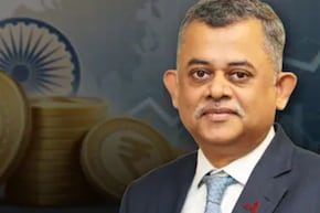भारतीय रुपया आज दुनिया में सबसे बेहतर प्रदर्शन करने वाली मुद्रा: नीलकंठ मिश्रा