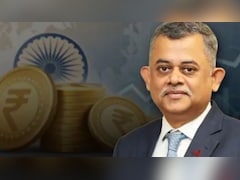 भारतीय रुपया आज दुनिया में सबसे बेहतर प्रदर्शन करने वाली मुद्रा: नीलकंठ मिश्रा