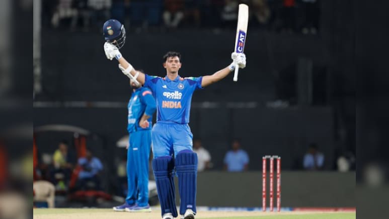 IND vs AFG: यशस्वी जायसवाल का वनडे में महारिकॉर्ड, 6 पारी में ही 2 शतक ठोक मचा दी खलबली, सबसे तेज किया यह कारनामा