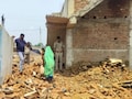 Bemetara: अचानक गिरी कच्चे मकान की दीवार, मलबे में दबने से दो बहनों की मौत; एक महिला घायल