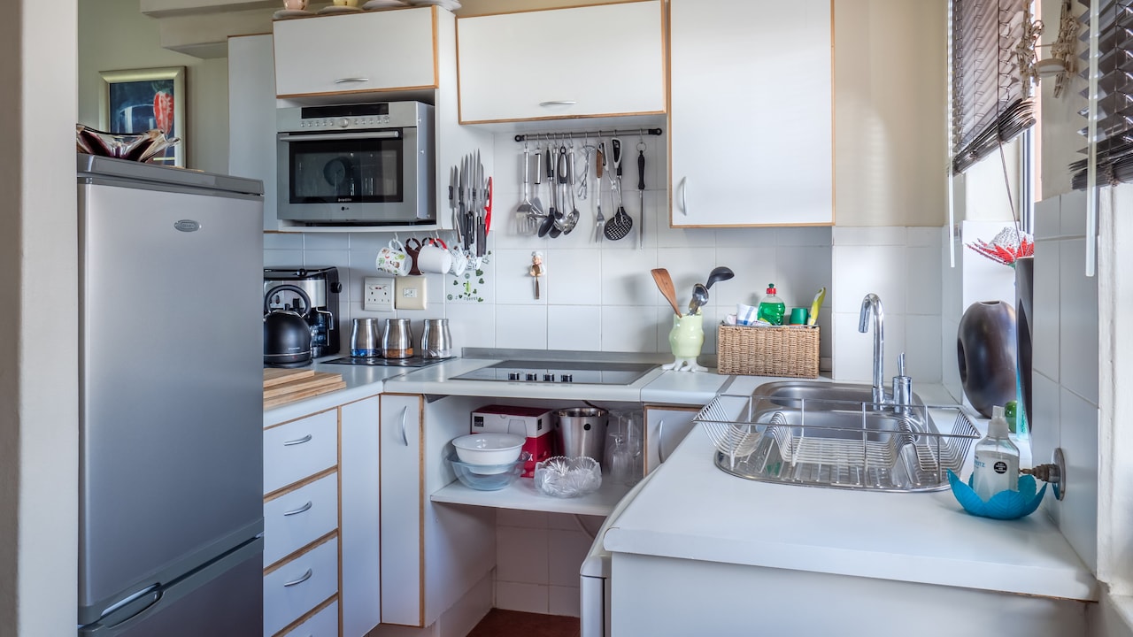 Why Your Kitchen Feels Chaotic Even When It Has Enough Storage