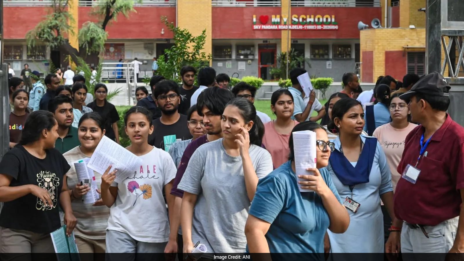 NEET UG 2026: NTA Calls Viral Video Fake, Says Re-Exam Conducted Under Tight Security
