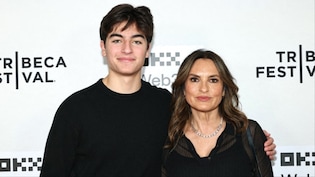 Mariska Hargitay&rsquo;s Son Turns Heads At Knicks Parade With Clever Tribute To Actress and Team