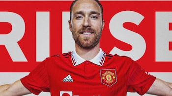 Eriksen Collapses Again On Field, Five Years After Cardiac Arrest