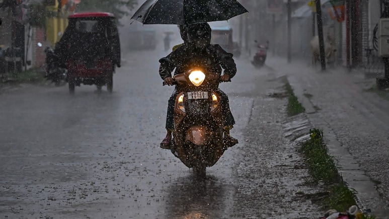 Maharashtra Rain: मुसळधार पावसाचा इशारा! 27 जिल्ह्यांमध्ये यलो अलर्ट; कुठे कुठे बरसणार?