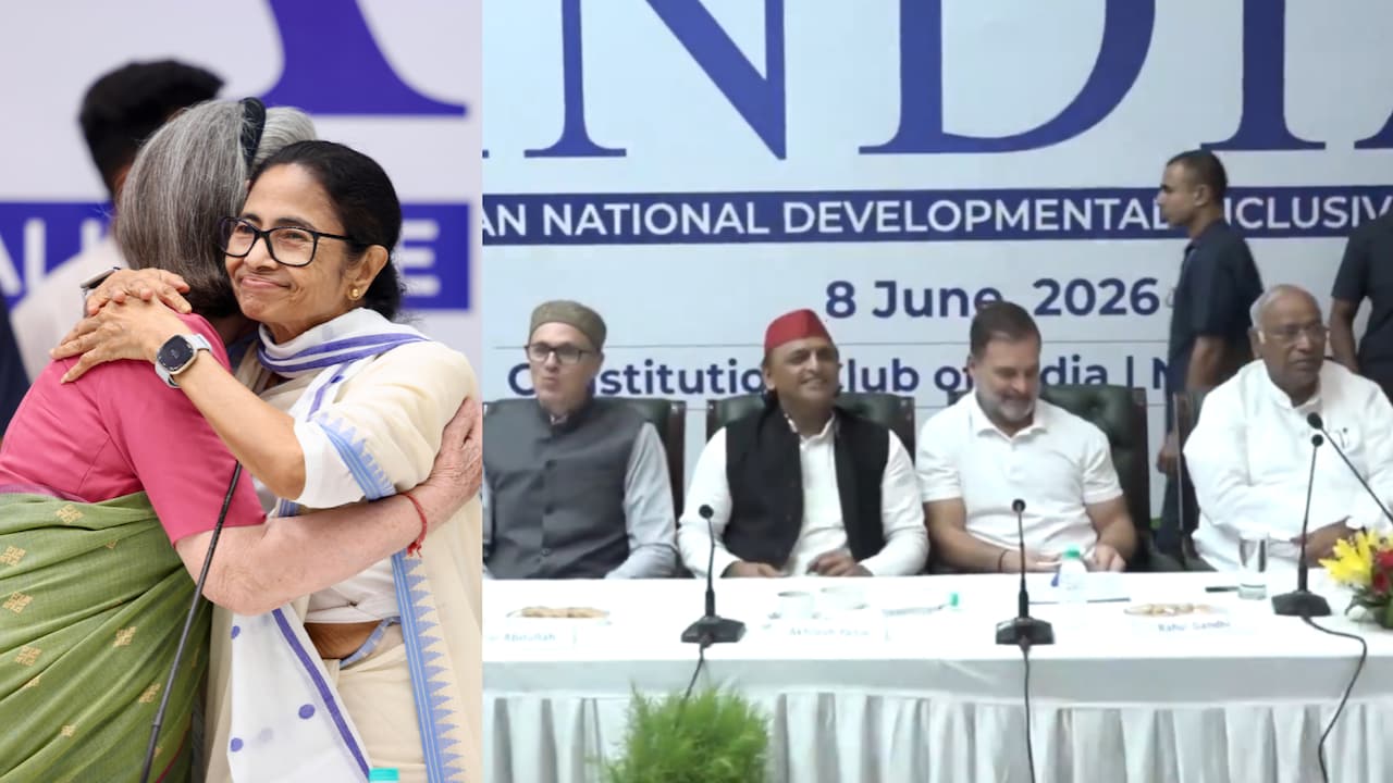 LIVE: INDIA ब्लॉक की बैठक में सोनिया-ममता लगे गले, खरगे बोले-  हमें एकजुटता दिखानी होगी