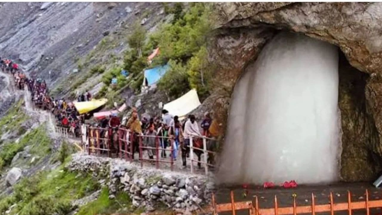 2 महीनों की अमरनाथ यात्रा में 3 लेयर का सुरक्षा घेरा, बाबा बर्फानी दर्शन के लिए 4 लाख भक्तों का रजिस्ट्रेशन, AI रखेगा नजर