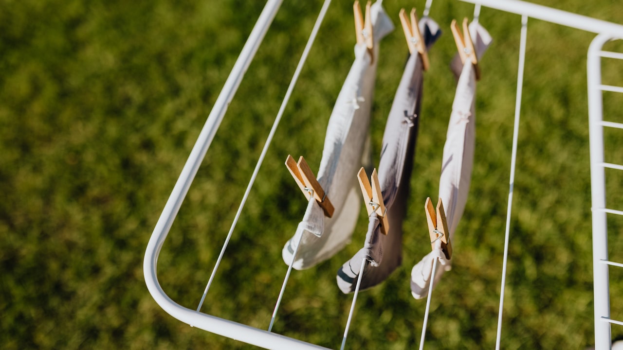 Drying Stand Buying Guide: How To Choose The Right One For Your Home Drying Stand Buying Guide: How To Choose The Right One For Your Home