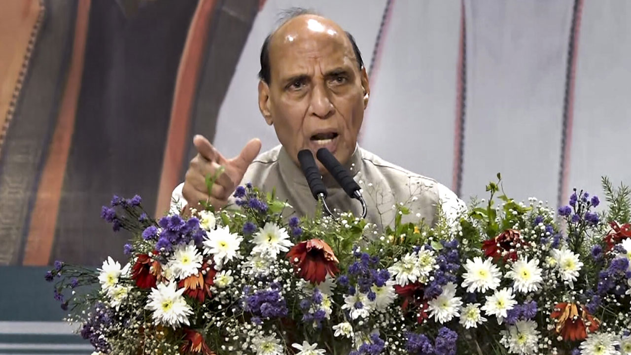 Rajnath Singh Warns Pakistan: No Water For Terror Patrons