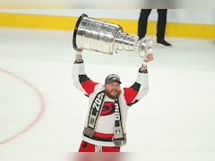 Carolina Hurricanes Re-Sign Nicolas Deslauriers to Two-Year Contract Extension 