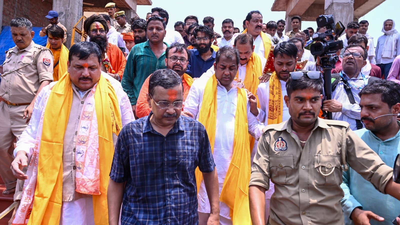 अरविंद केजरीवाल आज अयोध्या पहुंचे