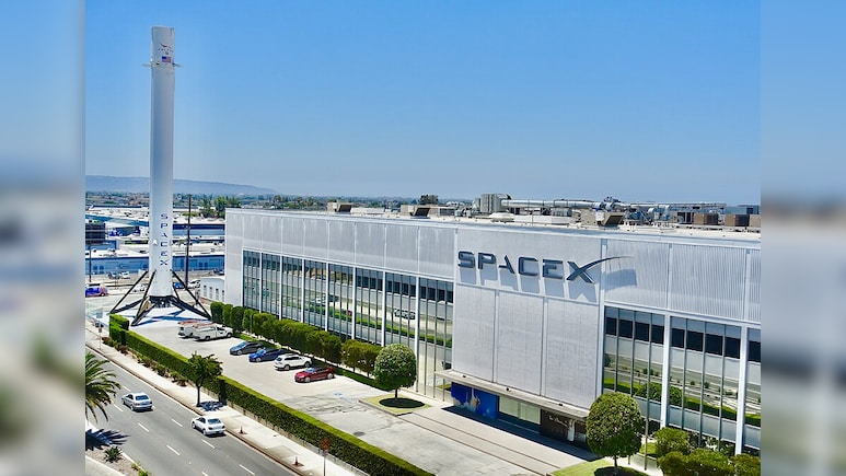 SpaceX IPO: Musk's Firm Surges Past Boeing, Blue Origin In Popularity Ahead Of Record Listing