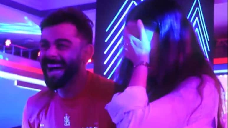 अनुष्का शर्मा ने विराट कोहली संग मनाया RCB की IPL 2026 जीत का जश्न, पति संग यूं किया डांस&nbsp;