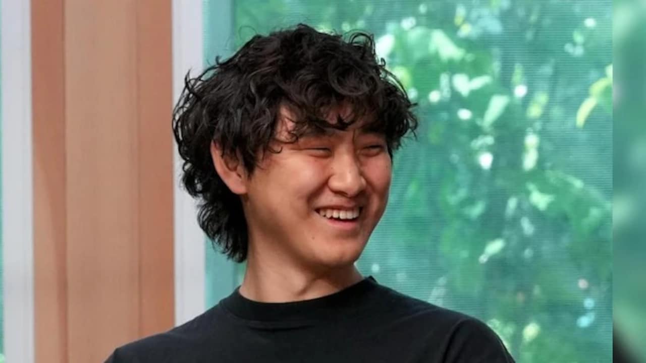 Alexandr Wang apologizes after joke about booking flights with Meta’s Muse AI agent