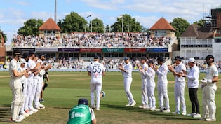 Watch: Ben Stokes Given Emotional Guard Of Honour In Final Test, New Zealand Players Join England