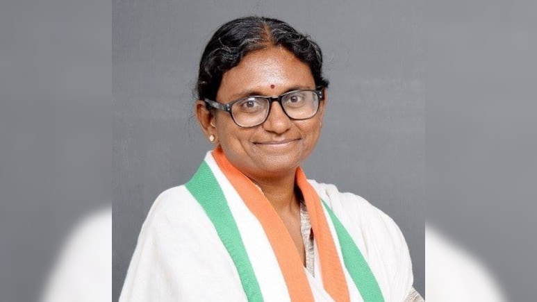 Meenakshi Natarajan: A Principled Leader Who Remains An Enigma Within Congress