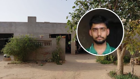 न कोचिंग के पैसे, न घर में सभी संसाधन... कड़ी मेहनत से ई- रिक्शा चालक के बेटे ने पास की JEE परीक्षा