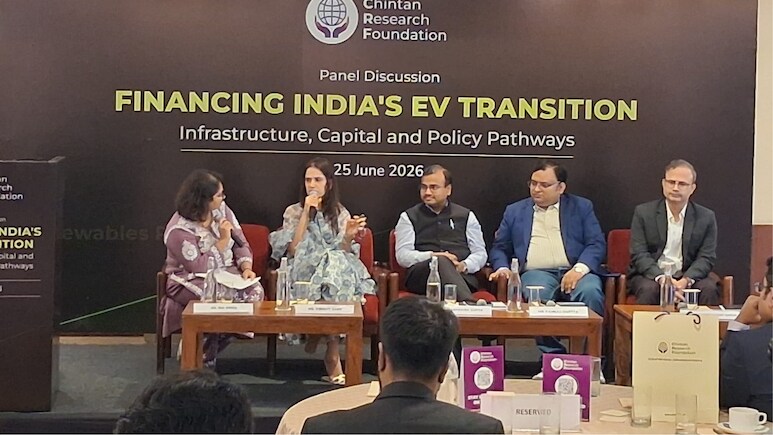 होर्मुज संकट के बाद इलेक्ट्रिक गाड़ियां एक महत्वपूर्ण विकल्प: चिंतन रिसर्च फाउंडेशन