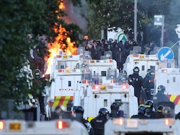 "Stay Safe": UK Cops Warn Of Unrest In Belfast Over "Hit List" Of Migrants