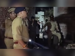 लखनऊ में मुहर्रम के जुलूस के दौरान हादसा, बालकनी ग‍िरने से दो लोगों की मौत, 10 घायल