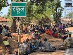 नारायणपुर में धर्म बदलने वाले 26 परिवारों का 'गांव निकाला', श्मशान घाट के पास पुलिस के साये में कटेगी रात