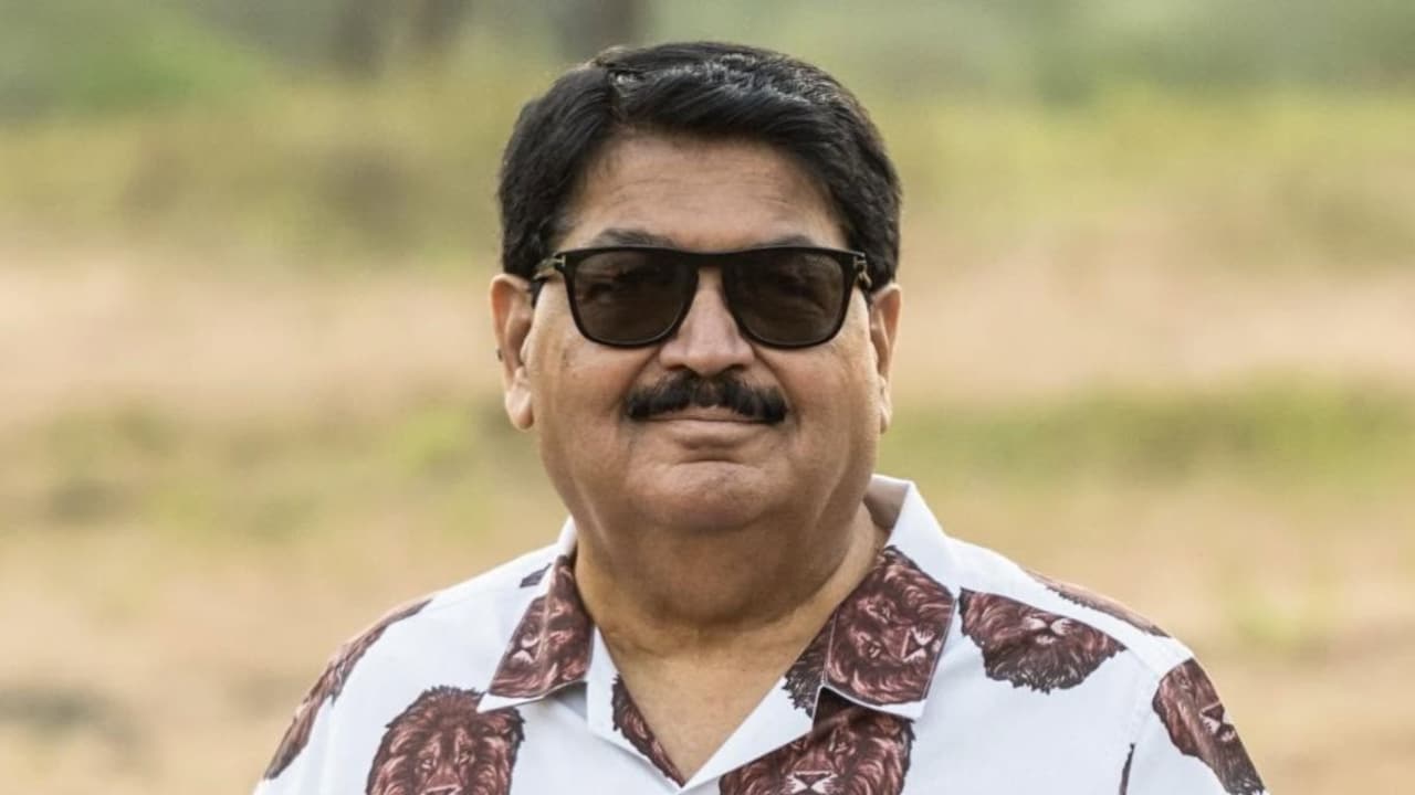 पूर्व राज्यसभा सांसद परिमल नाथवानी ने की हेमंत सोरेन से मुलाकात, उम्मीदवार को लेकर चर्चा तेज