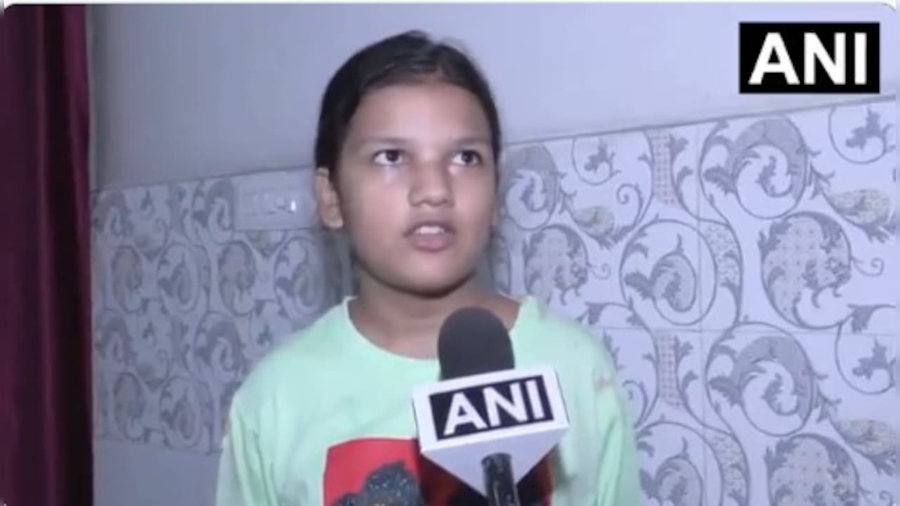 ShakthiSAT Mission: देश का नाम रोशन करेगी 10वीं की छात्रा महिमा राजपूत, 108 देशों के साथ मिलकर बनाएंगी सैटेलाइट