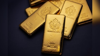 HDFC MF Halts Gold ETF Investments Exceeding Rs 25 Crore; Limits FoF To Rs 10 Lakh