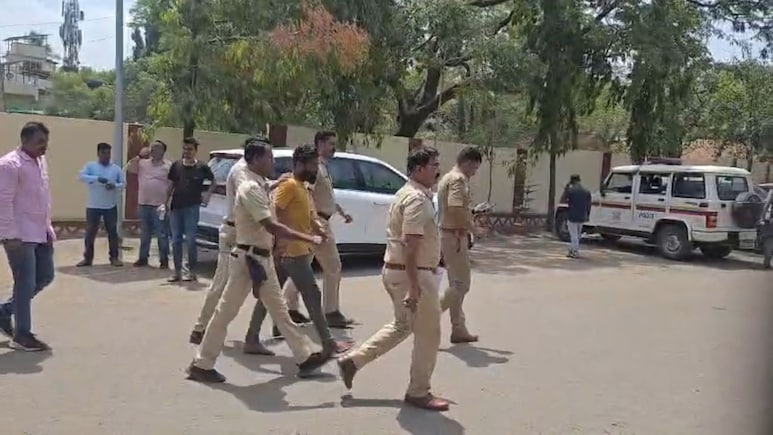 'तिने आरडाओरड केली अन्..." डहाणूमध्ये तरुणीच्या धाडसामुळे टळला मोठा अनर्थ; लव्ह जिहादनंतर आणखी एक प्रकार
