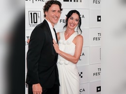 Katy Perry Exploring Yacht Options For Europe Trip With Justin Trudeau